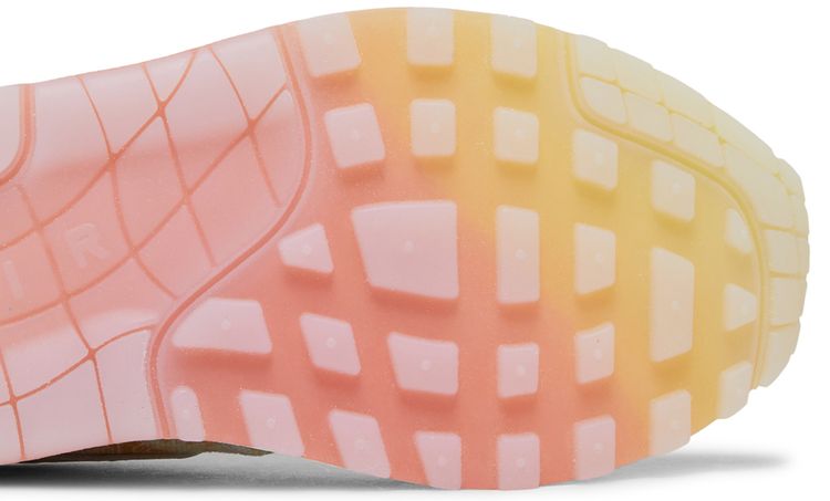 Nike Wmns Air Max 1 87 Metal Charms