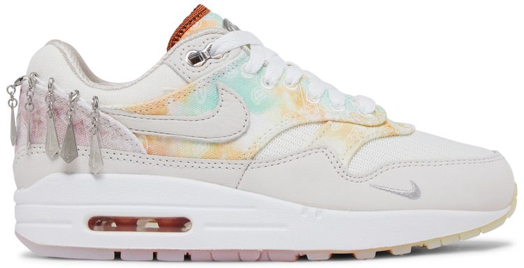 Nike Wmns Air Max 1 87 Metal Charms