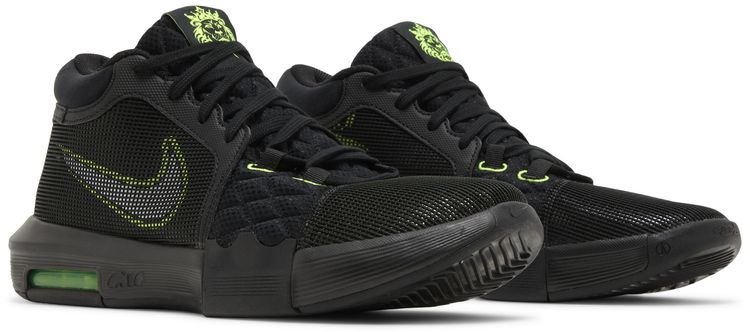 Nike LeBron Witness 8 Black Volt