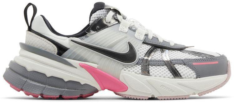 Nike Wmns V2K Run Year of the Dragon