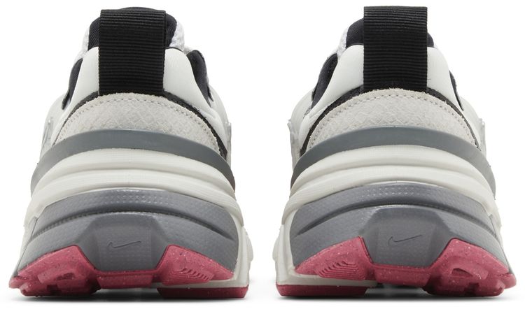 Nike Wmns V2K Run Year of the Dragon