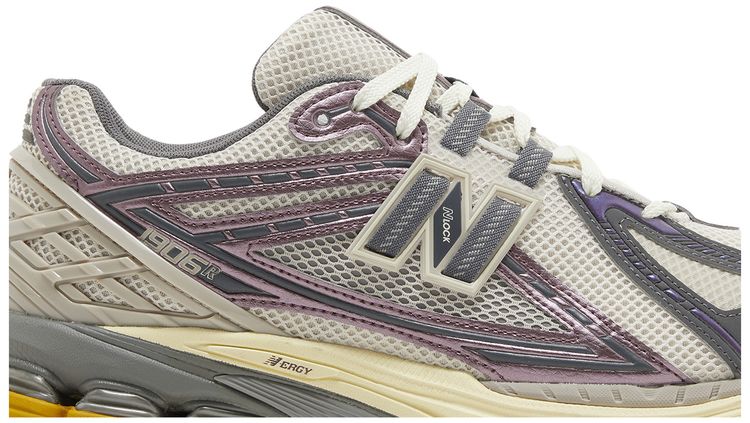 New Balance 1906R Licorice