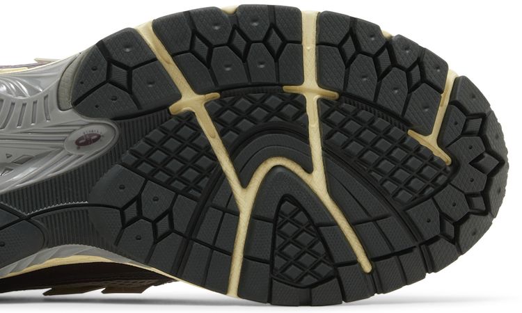 New Balance 1906R Licorice