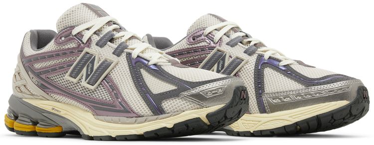 New Balance 1906R Licorice