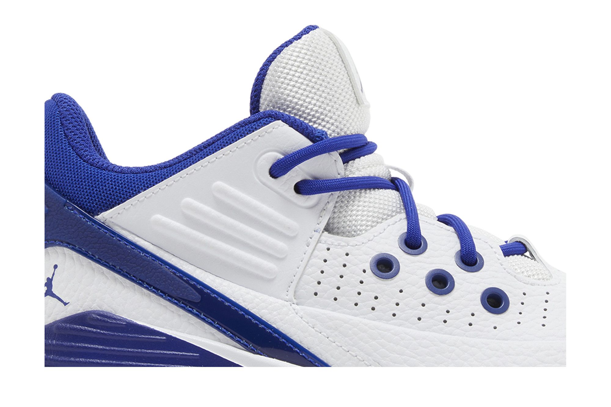 Size 7.0 Jordan Max Aura 5 GS White Radiant Blue