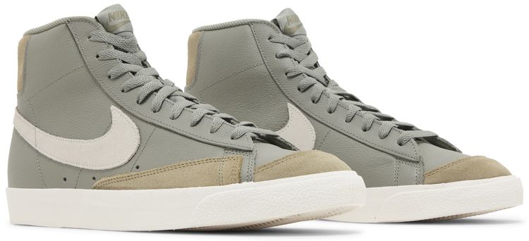 Nike Blazer Mid 77 Premium Dark Stucco