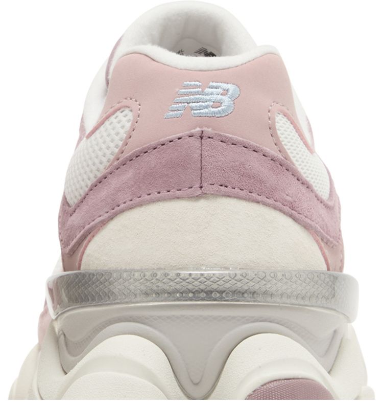 9060 Rose Pink