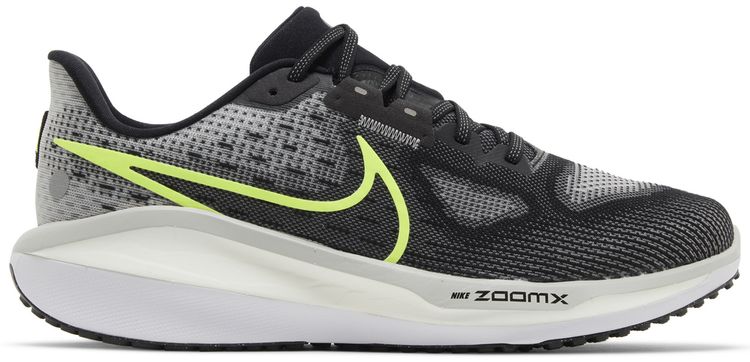 Nike Vomero 17 Black Volt