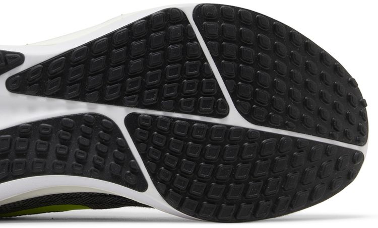 Nike Vomero 17 Black Volt