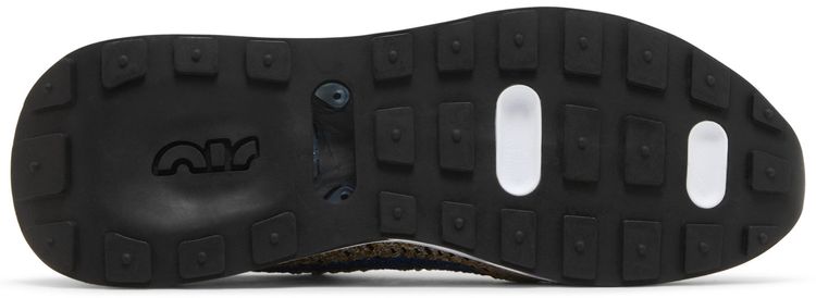 Nike Air Max Flyknit Racer Elemental Gold