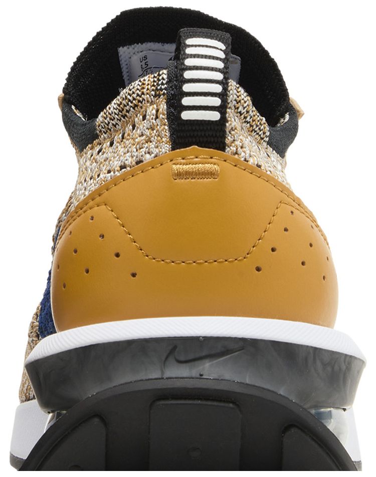 Nike Air Max Flyknit Racer Elemental Gold