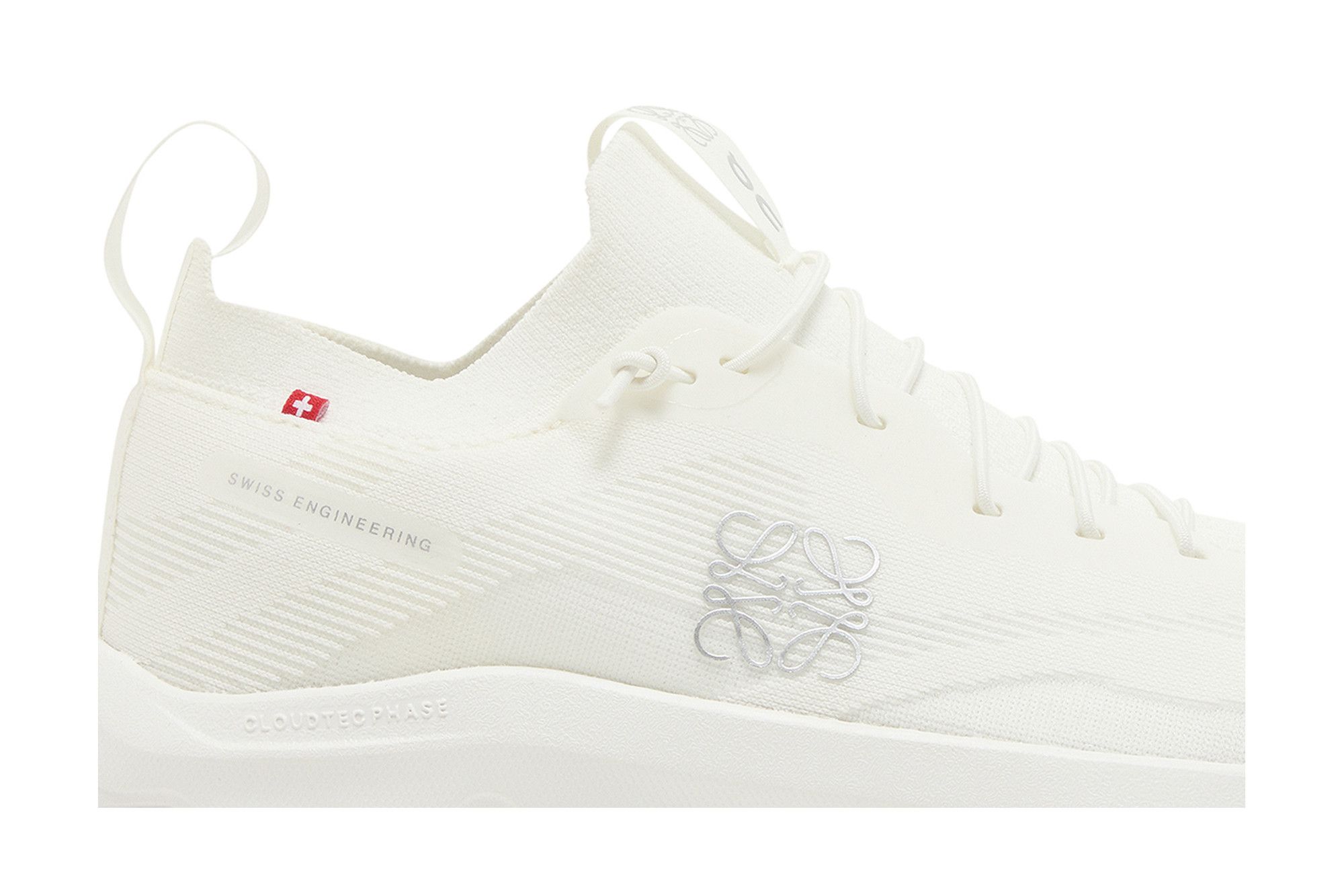 Buy Loewe x ON Wmns Cloudtilt 'All White' - 3WD30310108 | GOAT