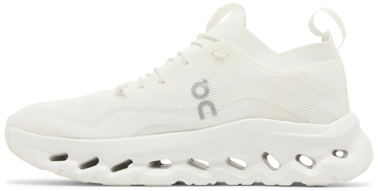 Loewe x Wmns Cloudtilt All White