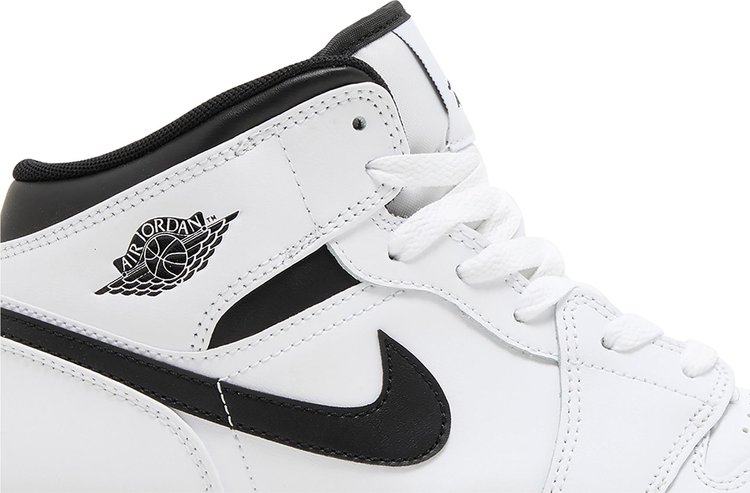 Air Jordan 1 Mid GS White Black