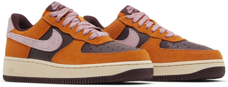 Nike Wmns Air Force 1 07 Magma Orange