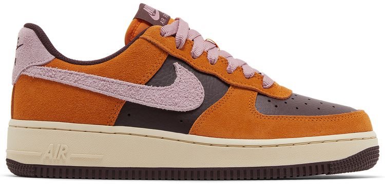 Nike Wmns Air Force 1 07 Magma Orange