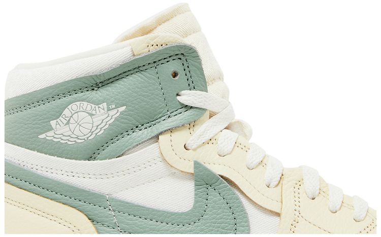 Wmns Air Jordan 1 High Method of Make Jade Smoke