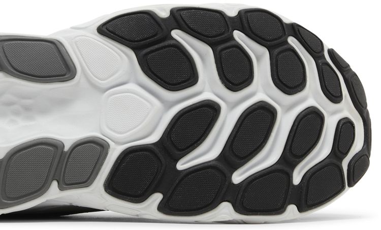 New Balance Fresh Foam X More v4 2E Wide Black Phantom