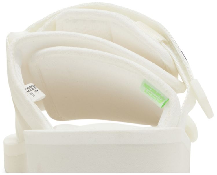 Moto CAB White