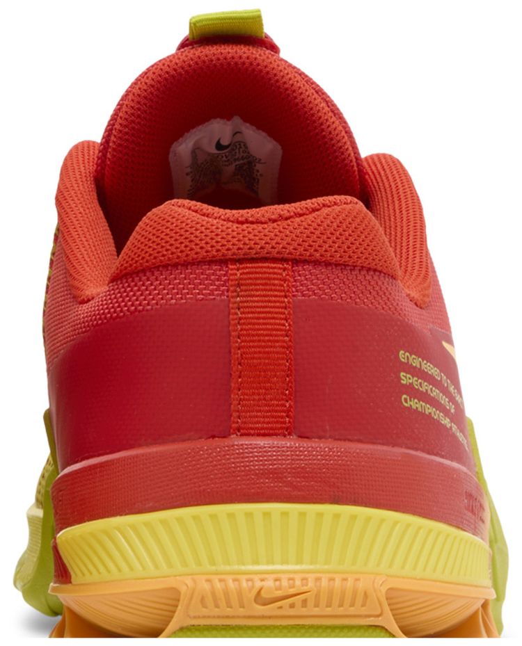 Nike Metcon 8 AMP Picante Red Bright Cactus