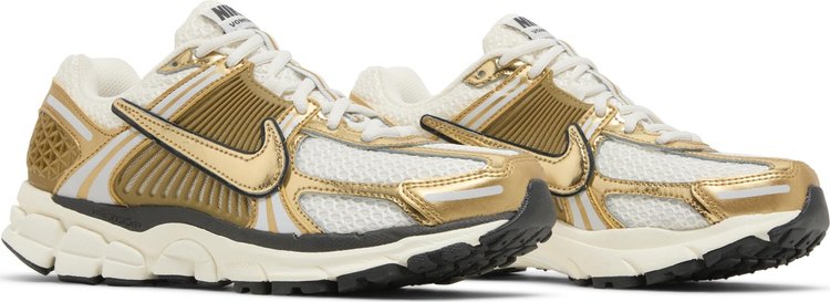 Wmns Air Zoom Vomero 5 Metallic Gold