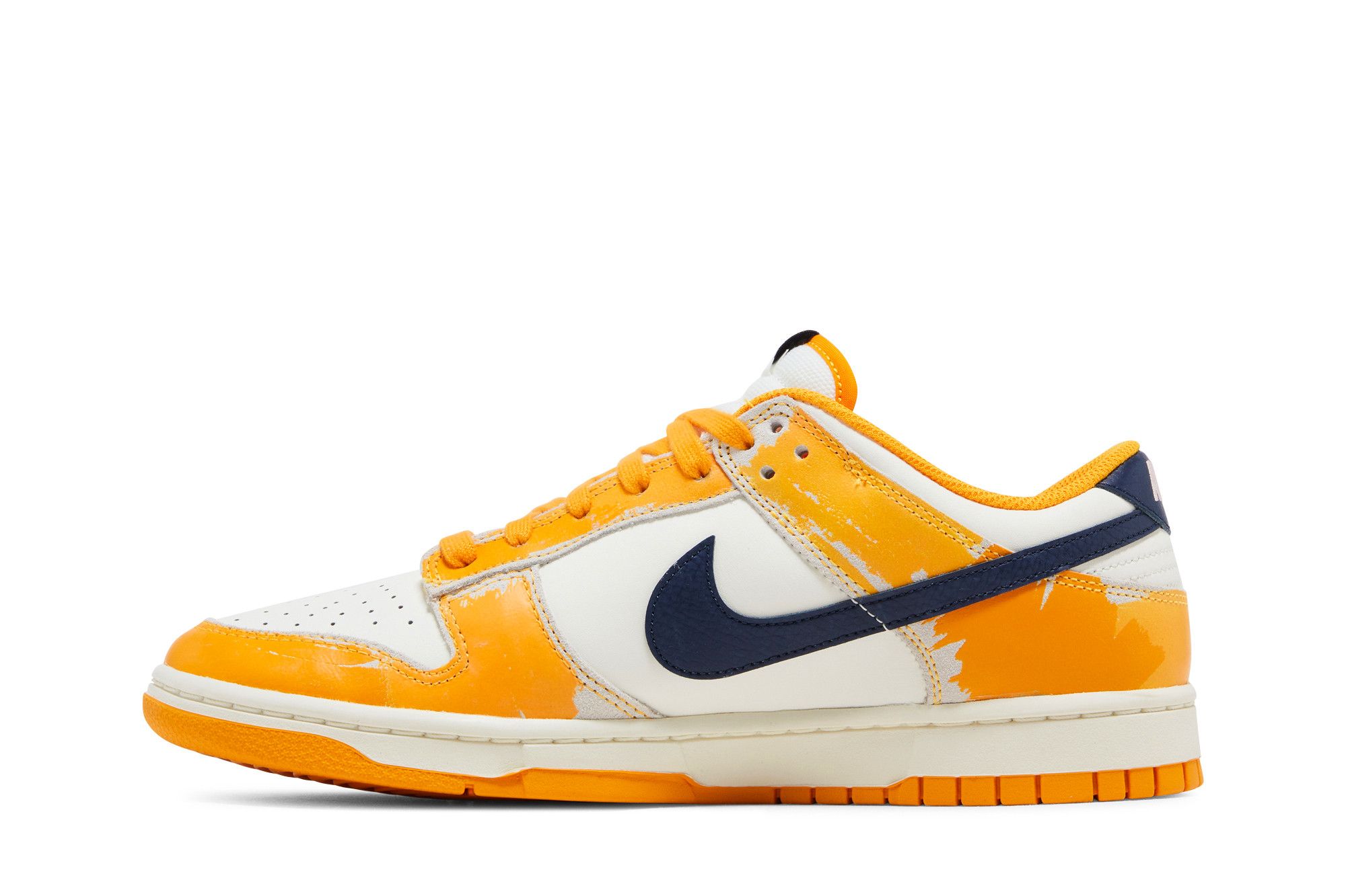 Nike Dunk Low ホワイト/ブラック/イエロー　スクラップ Nike Dunk Low Scrap 