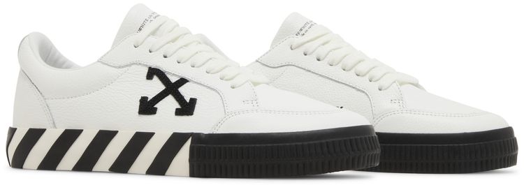 Off White Vulc Sneaker White Black 2023