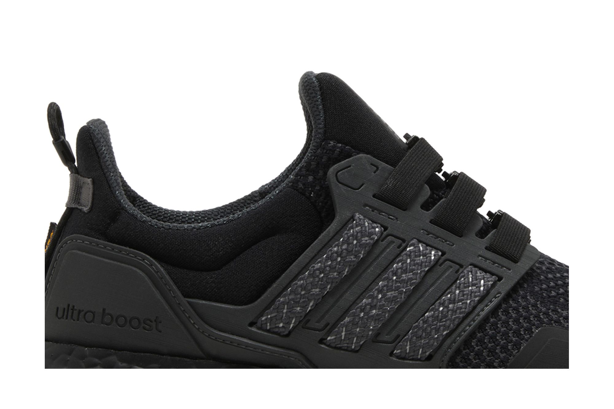 Ultra boost triple black atr 2025