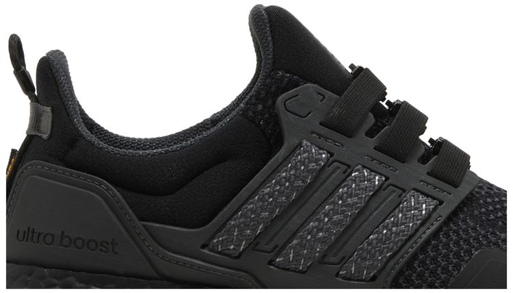 Adidas UltraBoost 10 ATR Black Carbon
