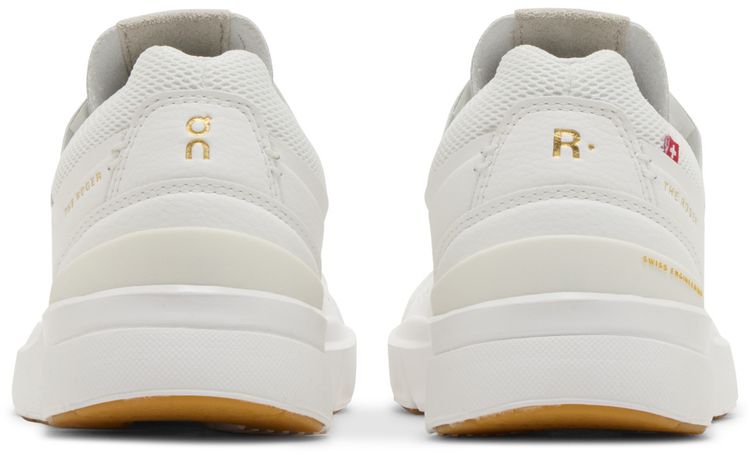 Wmns The Roger Centre Court White Gum
