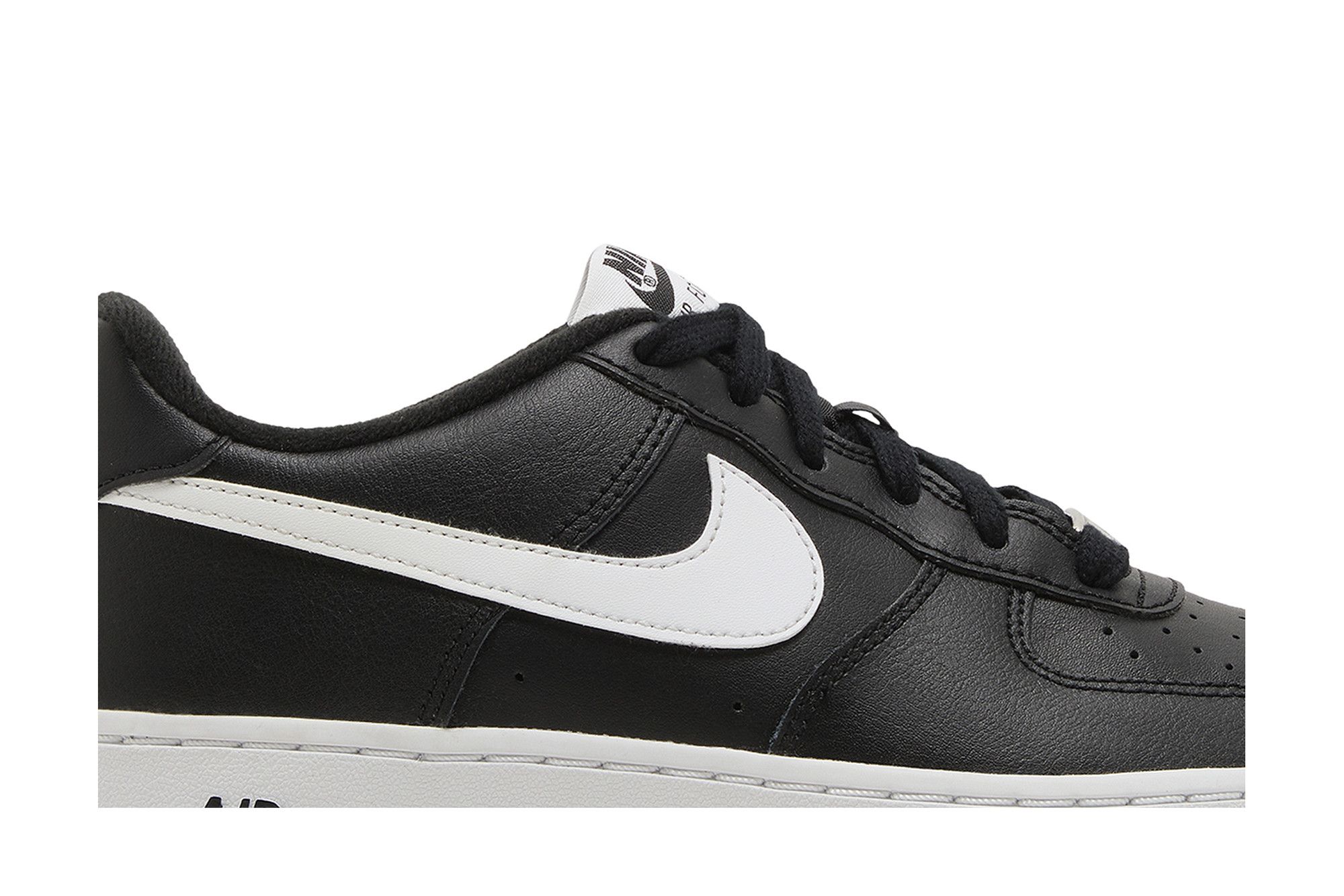 靴 NIKE AIR FORCE 1 BLACK/WHITE-BLACK Amazon.com | Nike Air Force 1 LV8 GS White/Black-Pure