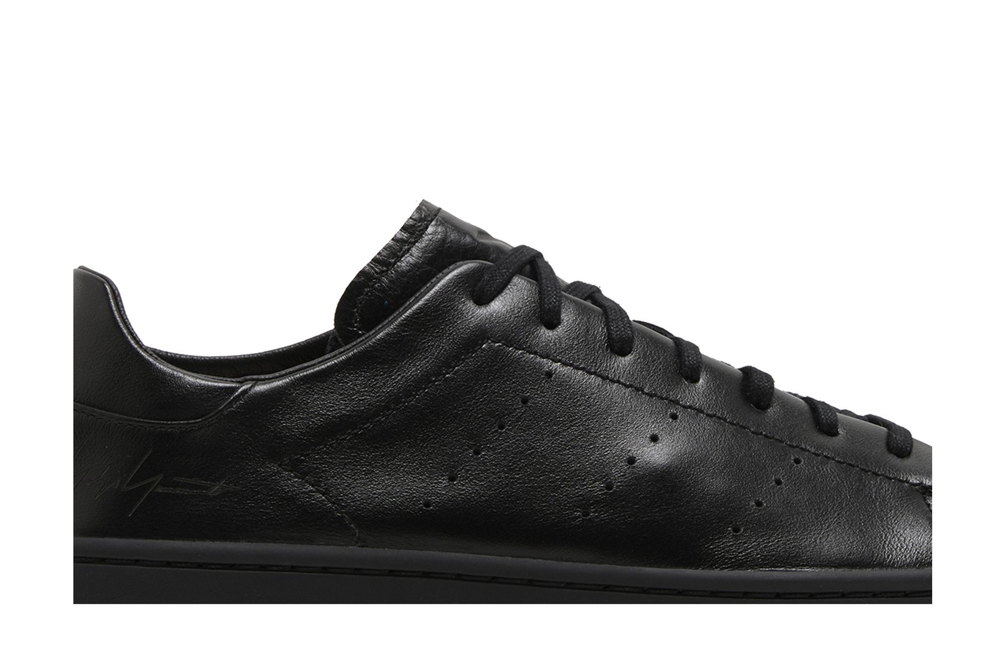 Size 10.5 Y 3 Stan Smith Triple Black