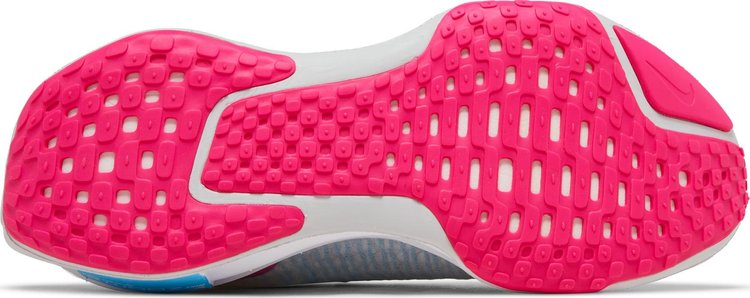 ZoomX Invincible Run Flyknit 3 Resolutions