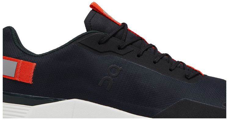 ON Cloudnova Form Black Flame