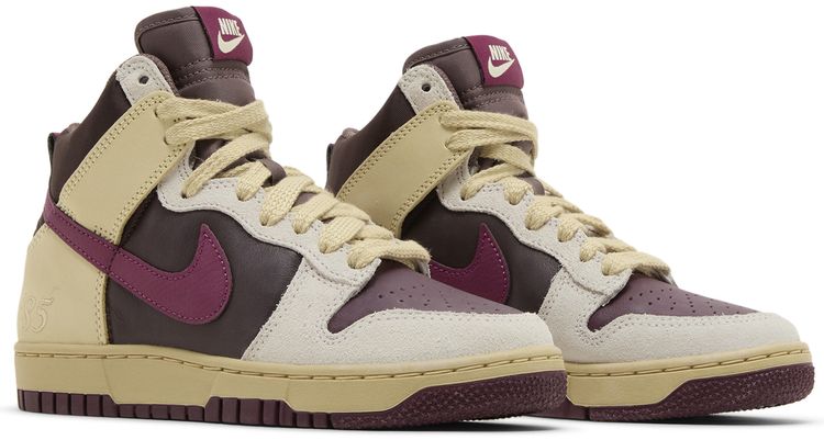 Nike Wmns Dunk High 1985 Valentines Day