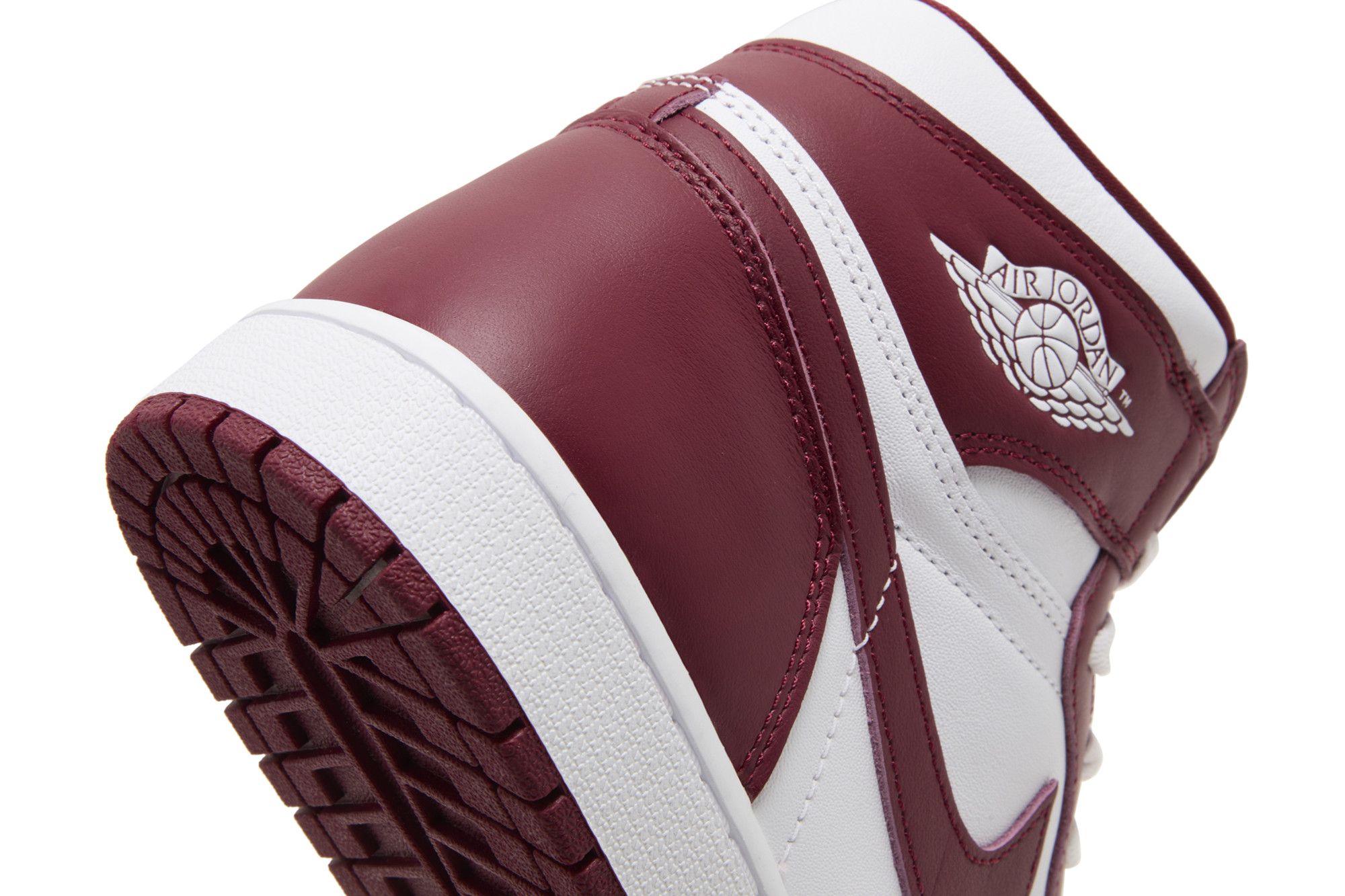Buy Air Jordan 1 Retro High OG 'Artisanal Red' - DZ5485 160