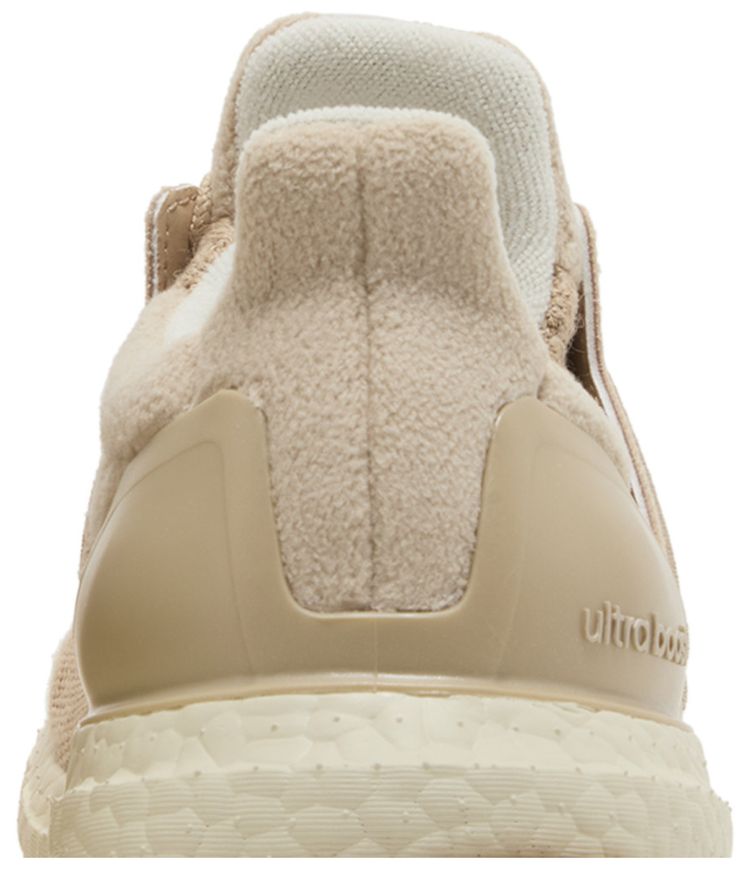 Adidas Wmns UltraBoost 10 Magic Beige
