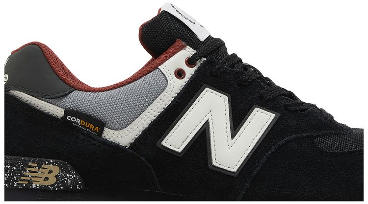 New Balance 574 Rugged Black Red