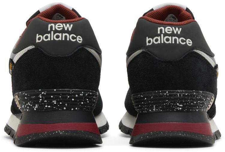 New Balance 574 Rugged Black Red