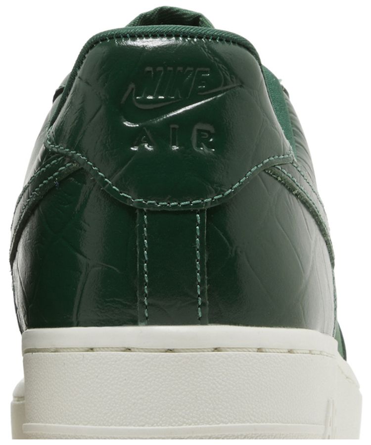 Nike Wmns Air Force 1 07 LX Gorge Green Croc