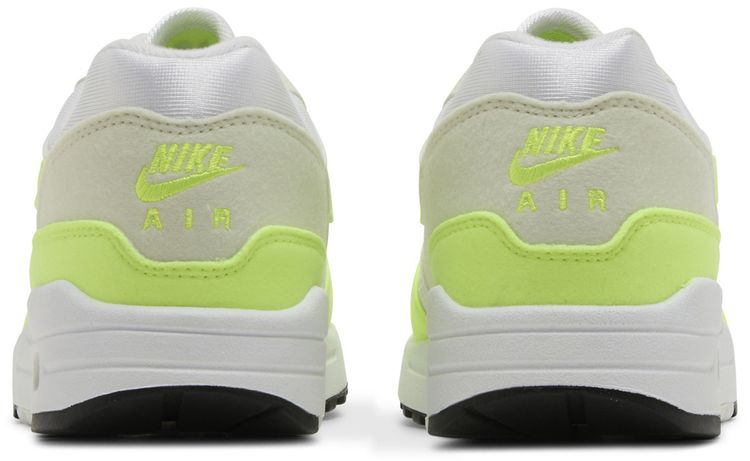 Nike Wmns Air Max 1 Volt