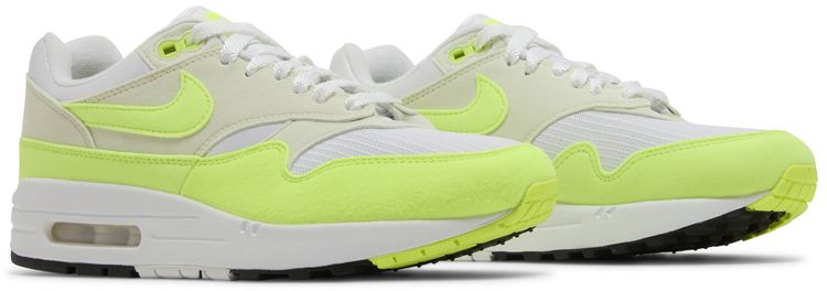Nike Wmns Air Max 1 Volt