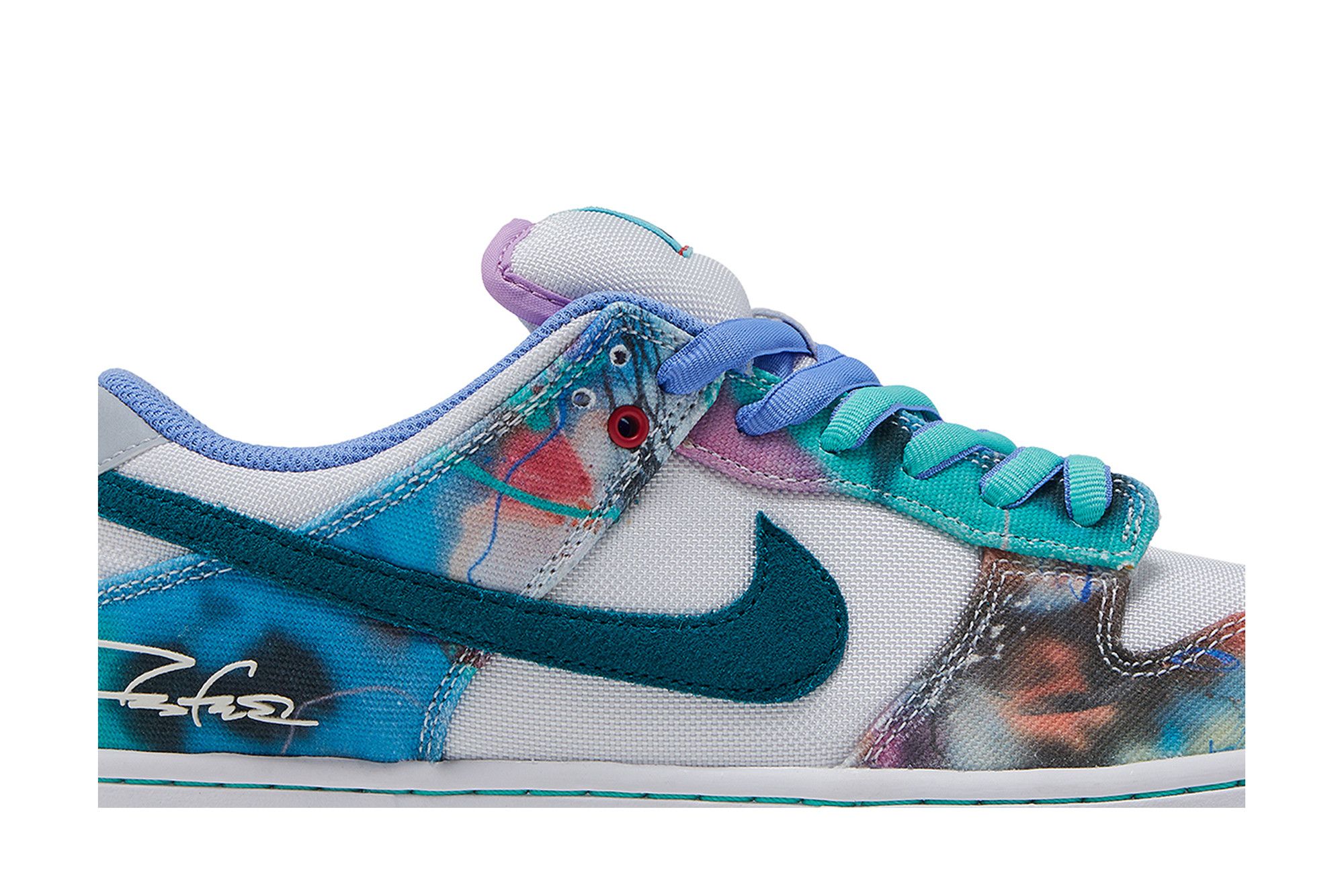 Nike SB Dunk Low x Futura Laboratories 'White and Geode Teal