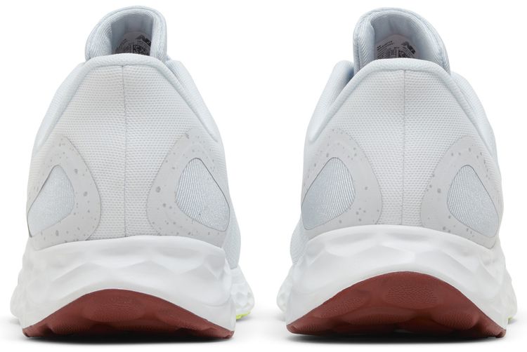 New Balance Fresh Foam Arishi v4 4E Wide Quartz Grey Brick Red