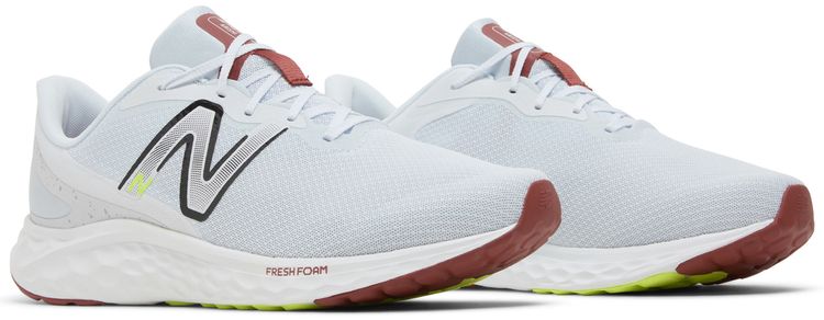 New Balance Fresh Foam Arishi v4 4E Wide Quartz Grey Brick Red