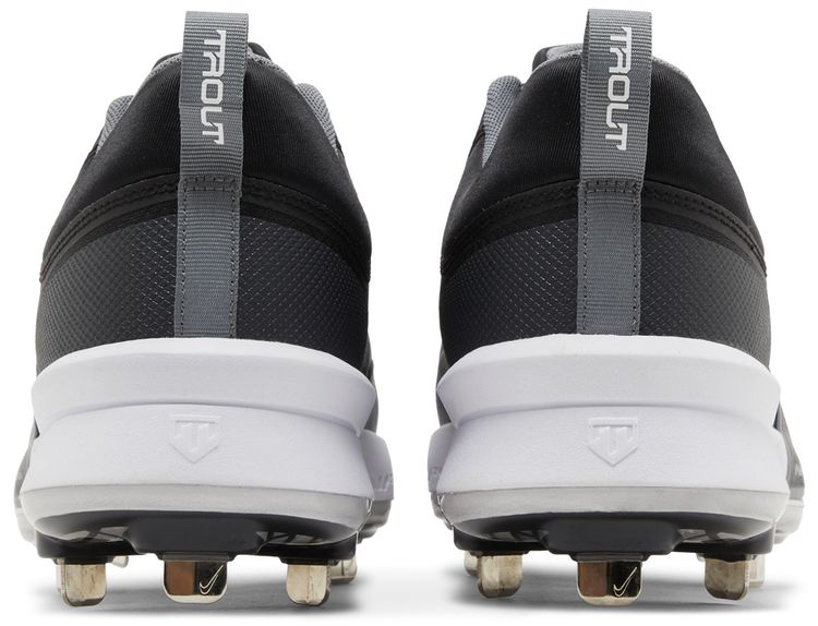 Nike Force Zoom Trout 9 Black White