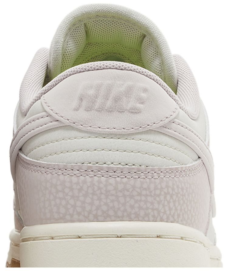 Nike Wmns Dunk Low Premium Next Nature Platinum Violet Gum