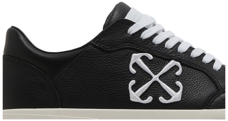 Off White New Low Vulcanized Black White