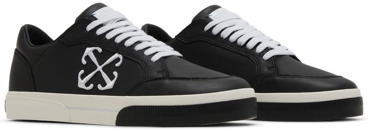 Off White New Low Vulcanized Black White