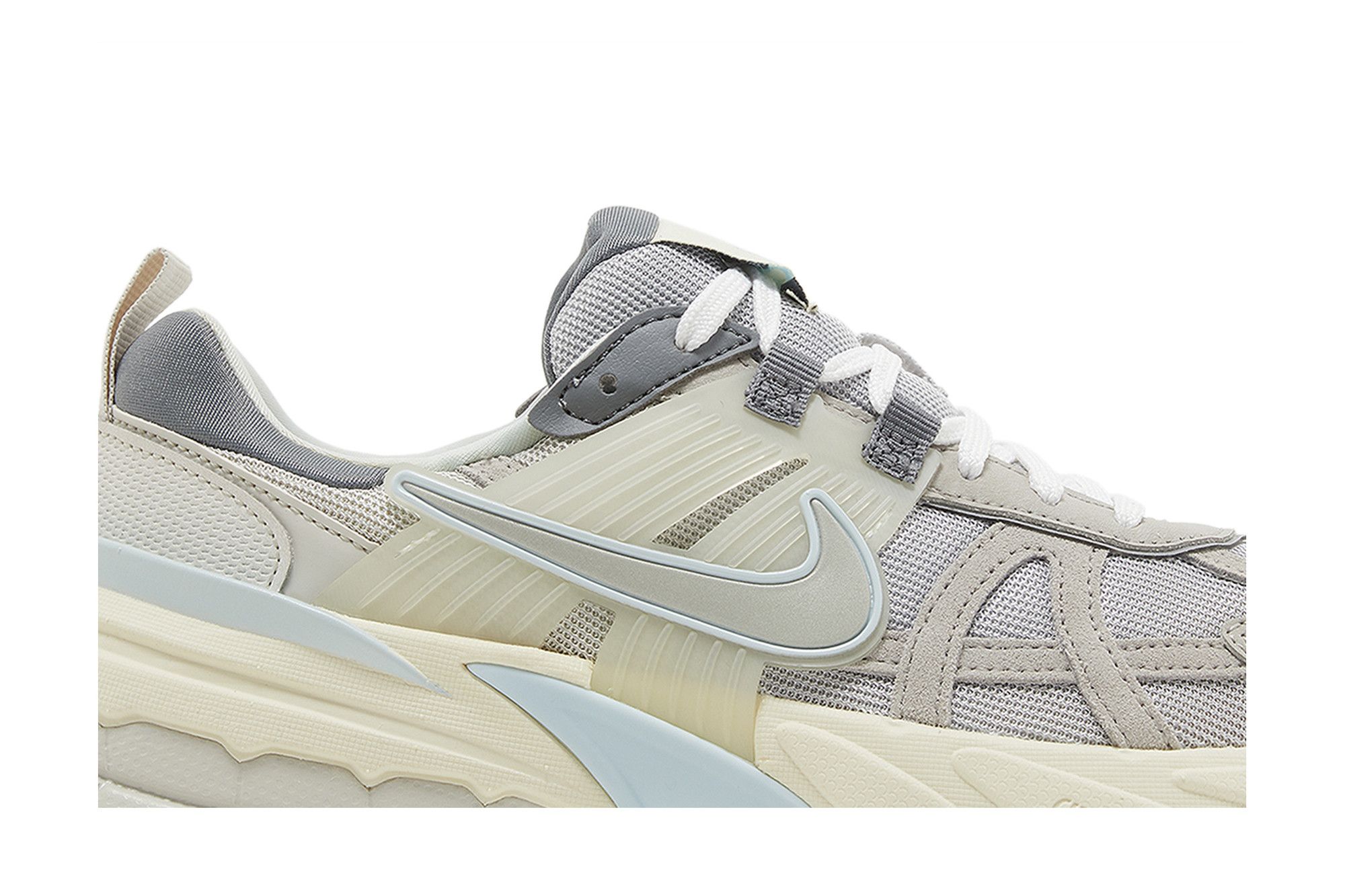 Buy Nike Wmns V2K Run 'Light Bone Iron Ore' - FZ3596 072 | GOAT